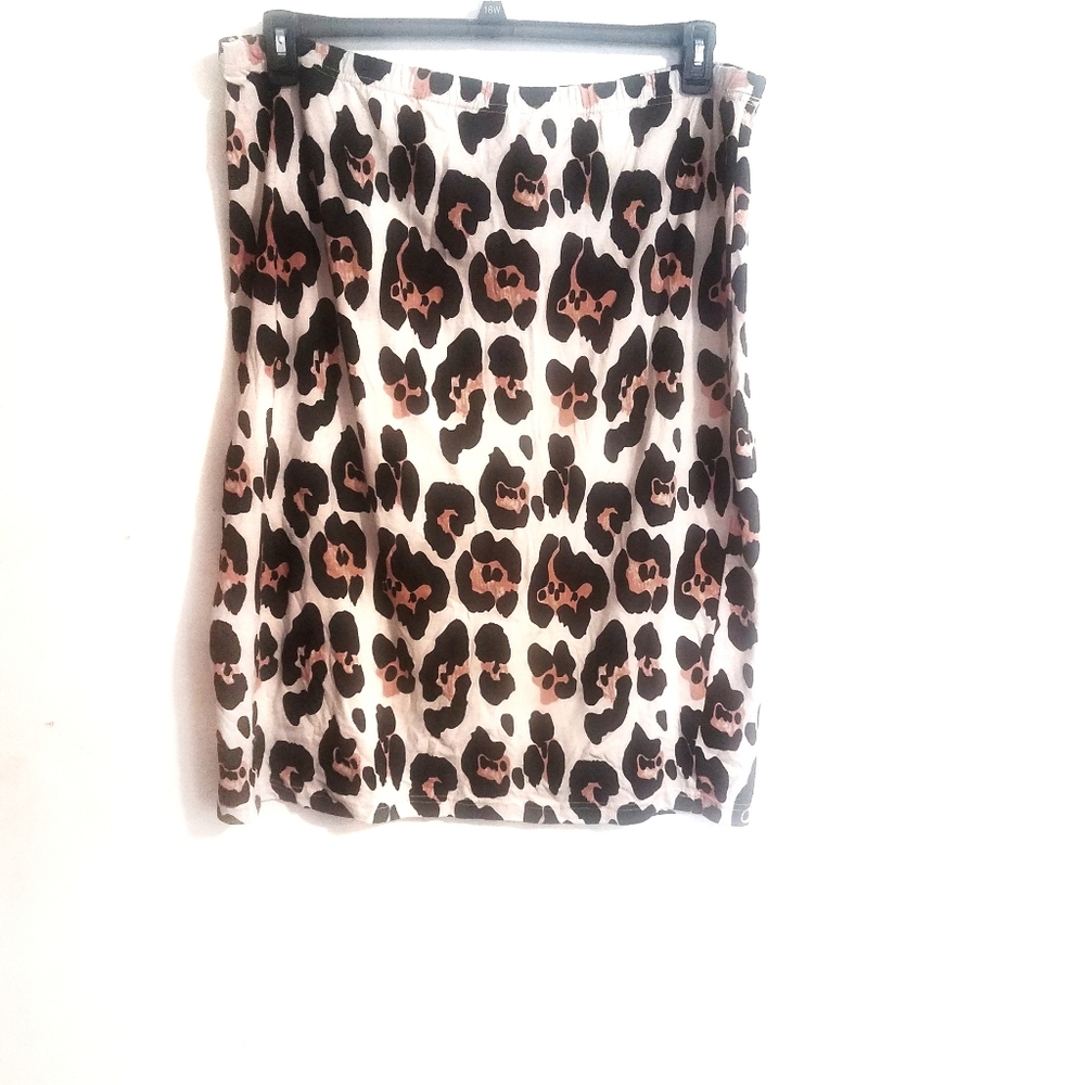 Label Be skirt